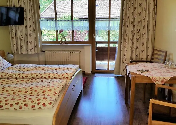 Casa de hóspedes Staufenhof 3*
