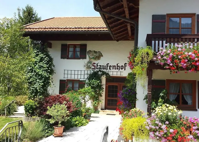 בית הארחה Staufenhof אינזל